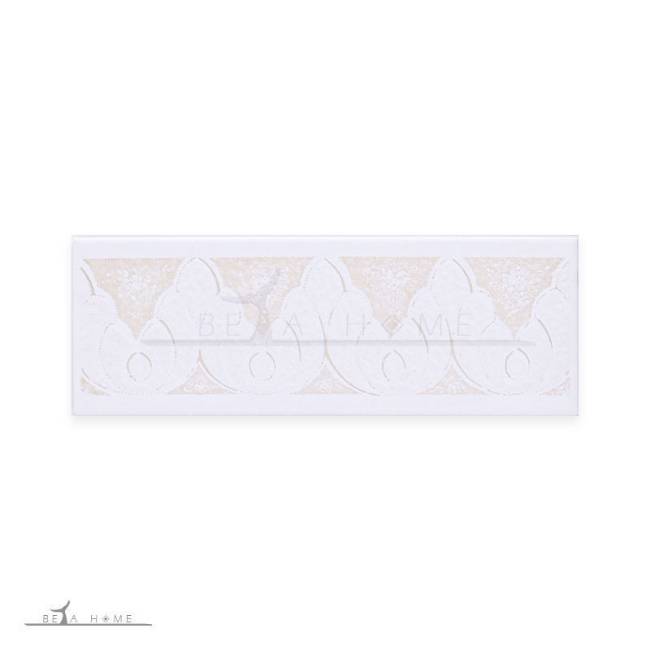 Piato robino white and gold border tile
