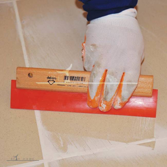 Wooden handle grout cleaner