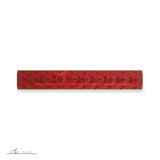 Gobio red border tile